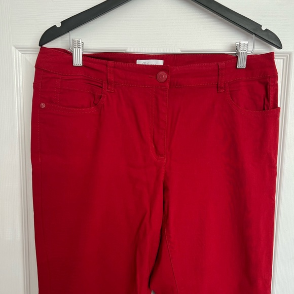 Reitmans size 13 red pants - Picture 3 of 4